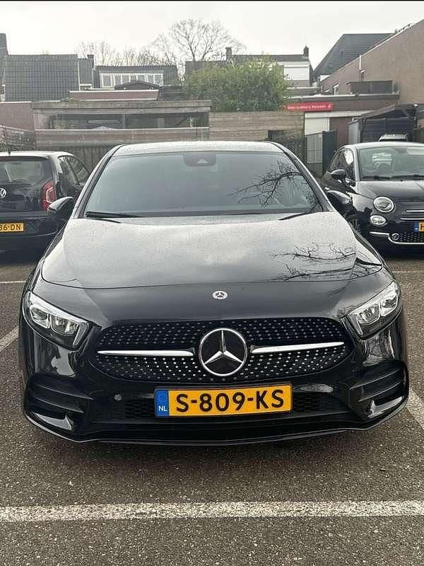 Occasion Mercedes A180 AMG 136 PK (100 kW) 2022 Zwart Stationwagen