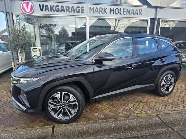 Occasion Hyundai Tucson Comfort 180 PK (132 kW) 2023 Zwart (metallic) SUV