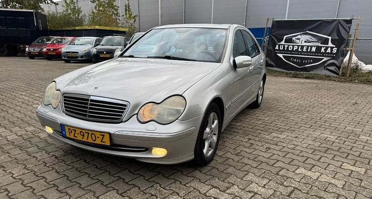 Gebruikt 2001 Mercedes C320 Sedan | € 2.350 (Goede deal) - Afbeelding 1/4