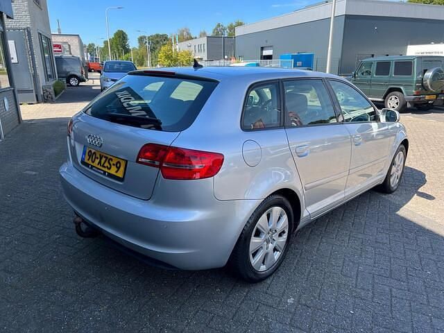 Occasion Audi A3 Sportback Attraction 105 PK (77 kW) 2012 Grijs Hatchback