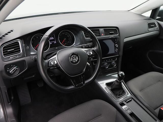 Occasion VW Golf VII Comfortline 110 PK (80 kW) 2018 Grijs (metallic) Hatchback
