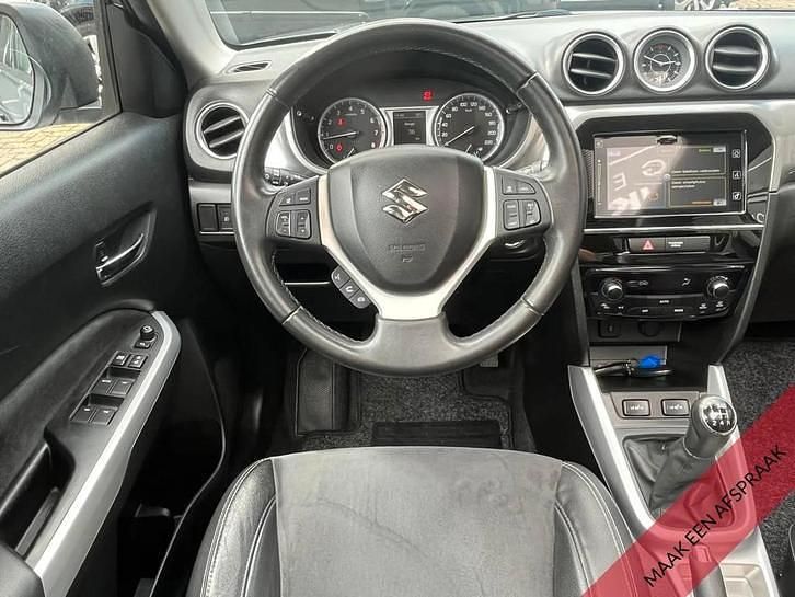 Occasion Suzuki Vitara 120 PK (88 kW) 2015 Grijs, metallic lak SUV