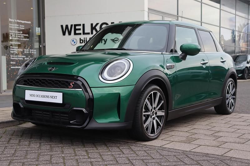 Occasion Mini Cooper S Comfort 179 PK (131 kW) 2024 Groen Hatchback