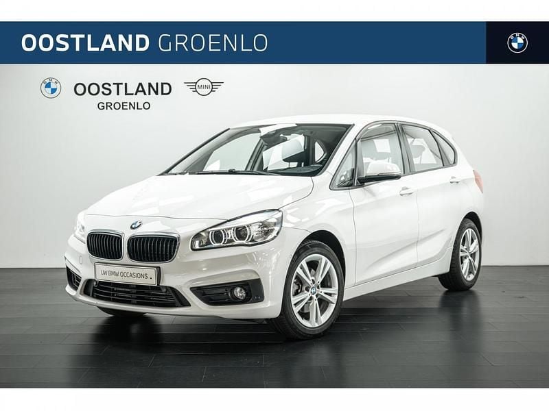 Wit Occasion 2018 BMW 218 Active Tourer Performance MPV | € 17.450 (Super prijs) - Afbeelding 1/4