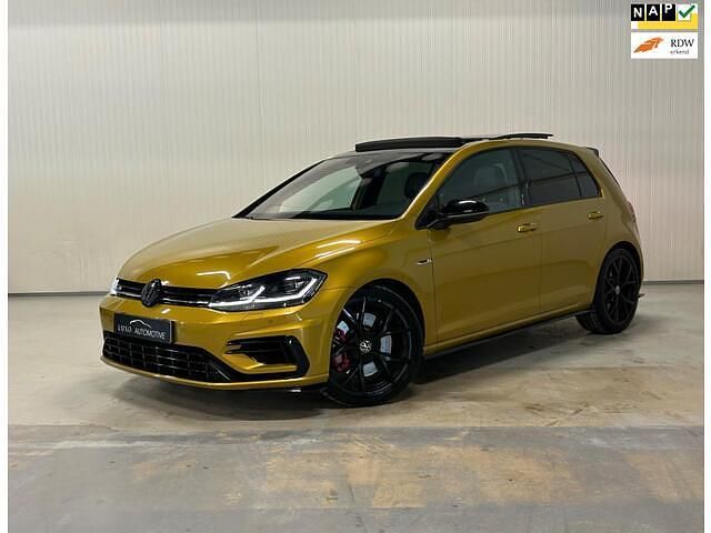 Geel Occasion 2017 VW Golf VII R Hatchback | € 25.900 (Eerlijke prijs) - Afbeelding 1/4