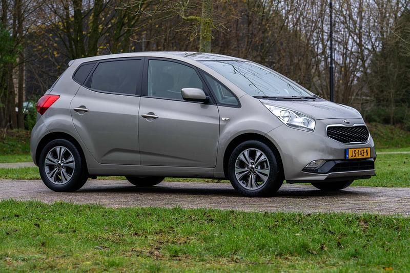 Occasion Kia Venga 124 PK (91 kW) 2016 Grijs Hatchback
