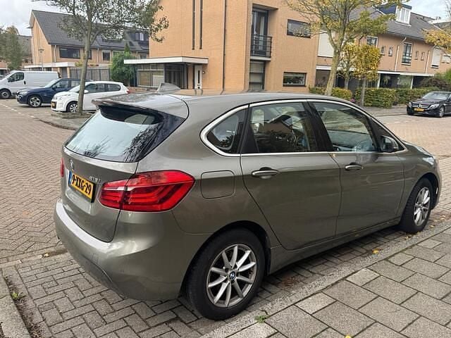 Occasion BMW 218 Executive 136 PK (100 kW) 2014 Grijs Stationwagen
