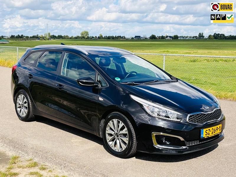 Zwart Gebruikt 2018 Kia Ceed Sportswagon Stationwagen | € 13.450 (Eerlijke prijs) - Afbeelding 1/4