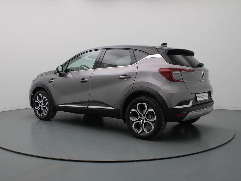 Occasion Renault Captur Intens 142 PK (104 kW) 2023 Zilver SUV