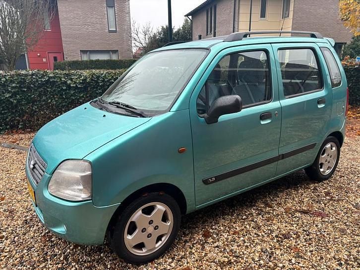 Gebruikt 2001 Suzuki Wagon R+ Stationwagen | € 999 (Eerlijke prijs) - Afbeelding 1/4