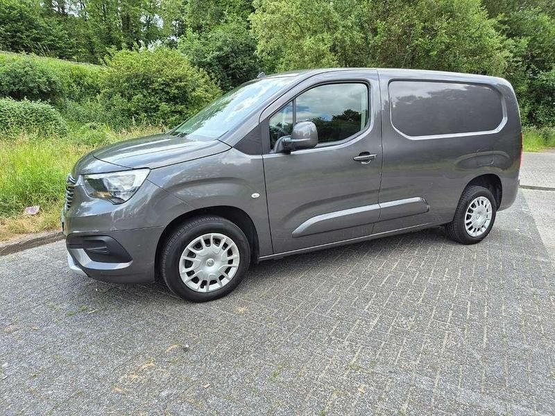 Occasion Opel Combo Edition 102 PK (75 kW) 2021 Grijs MPV