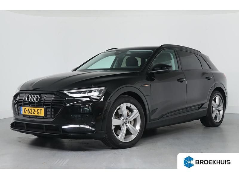 Zwart Occasion 2020 Audi e-tron Business SUV | € 29.895 (Eerlijke prijs) - Afbeelding 1/4