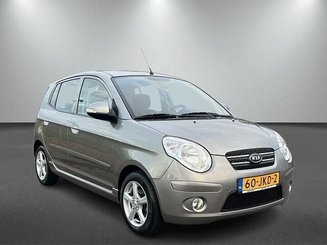 Grijs Gebruikt 2009 Kia Picanto Hatchback | € 5.601 (Eerlijke prijs) - Afbeelding 1/3
