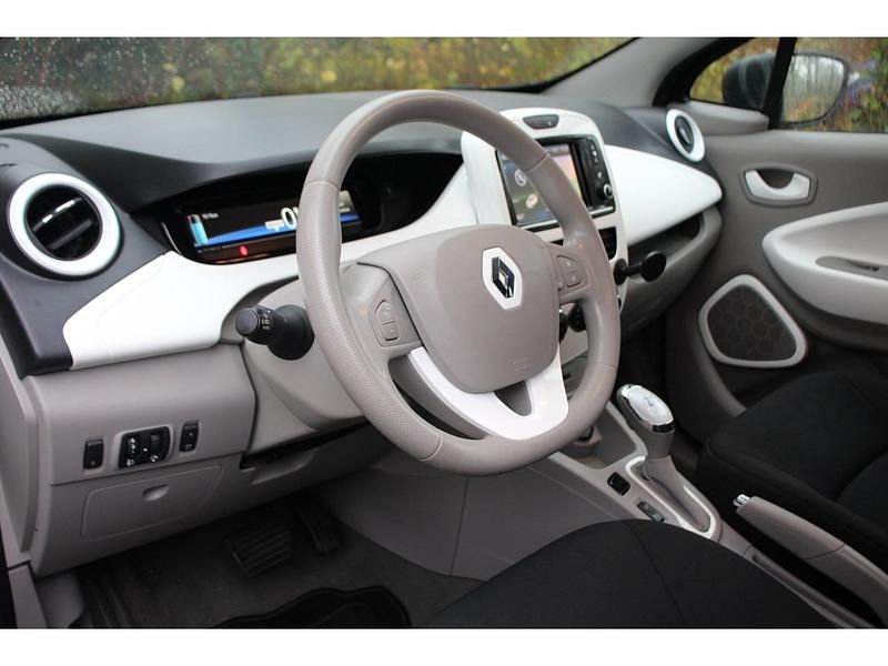 Occasion Renault Zoe Life 68 kW (93 PK) 2019 Grijs Hatchback