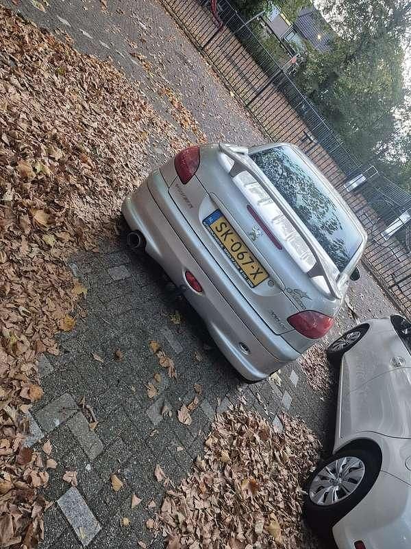 Afbeelding 4/4