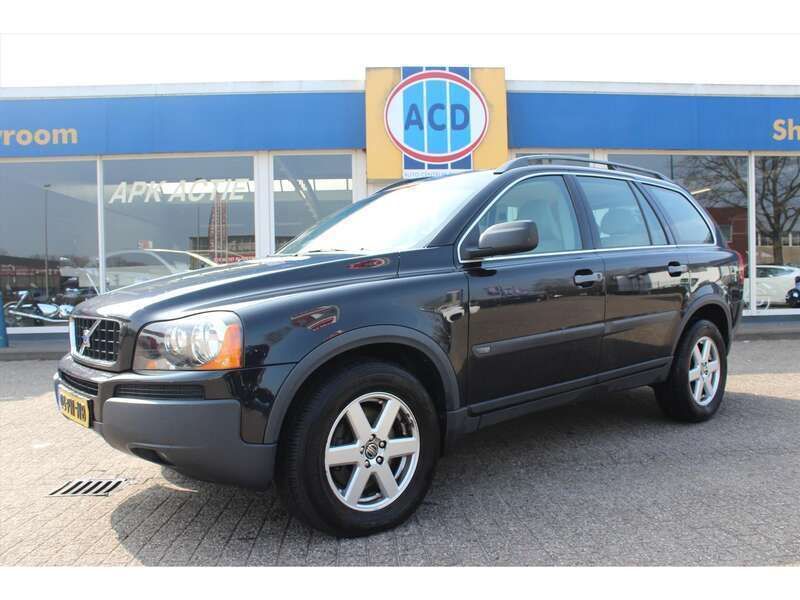 Zwart Gebruikt 2004 Volvo XC90 SUV | € 2.950 (Eerlijke prijs) - Afbeelding 1/4