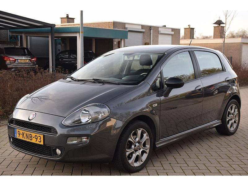 Occasion Fiat Punto Easy 86 PK (63 kW) 2013 Grijs Hatchback
