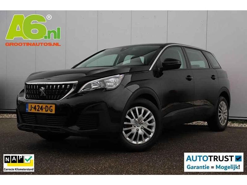 Noir perla nera Gebruikt 2020 Peugeot 5008 Access MPV | € 13.999 (Super prijs) - Afbeelding 1/4