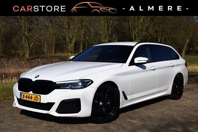 Wit Gebruikt 2021 BMW 530 Executive Stationwagen | € 37.990 (Goede deal) - Afbeelding 1/4