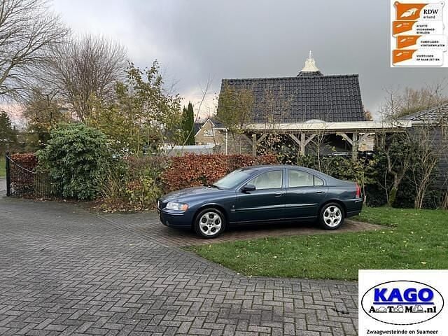 Blauw (metallic) Gebruikt 2006 Volvo S60 Sedan | € 2.950 (Eerlijke prijs) - Afbeelding 1/4