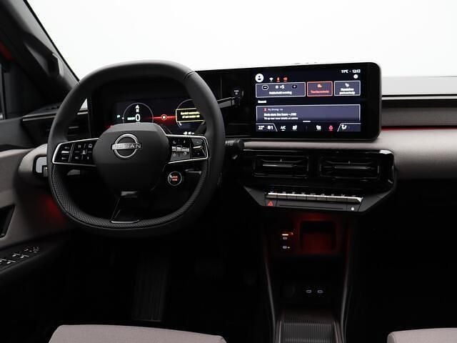 Nieuw Nissan Micra Evolve 110 kW (150 PK) 2026 Rebel red (rood metallic) Hatchback