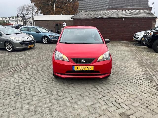 Rood Gebruikt 2014 Seat Mii Chic Hatchback | € 3.950 (Eerlijke prijs) - Afbeelding 1/4