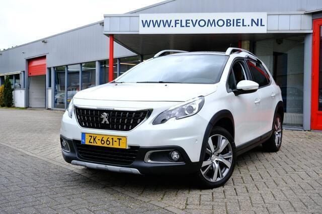 Wit Gebruikt 2019 Peugeot 2008 Allure SUV | € 10.450 (Eerlijke prijs) - Afbeelding 1/4