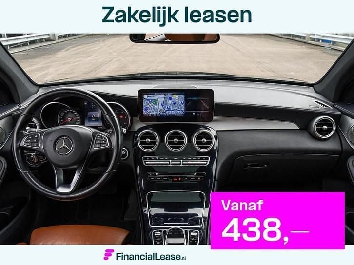 Gebruikt 2016 Mercedes GLC250 Prestige | € 438 - Afbeelding 1/4
