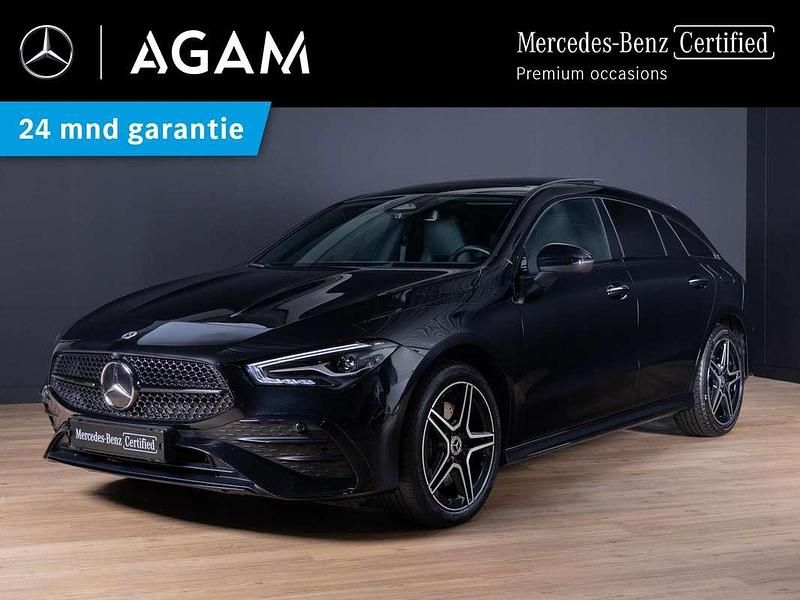 Zwart Occasion 2025 Mercedes CLA250e Shooting Brake AMG line Stationwagen | € 41.950 (Eerlijke prijs) - Afbeelding 1/4