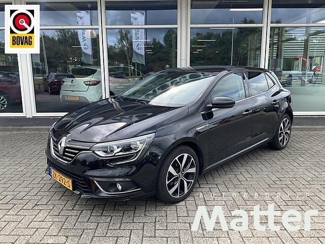 Zwart Gebruikt 2019 Renault Mégane IV Bose Edition Hatchback | € 16.995 (Iets duurder) - Afbeelding 1/4