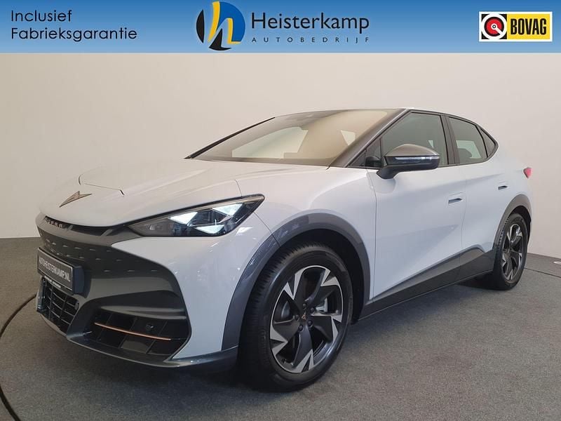 Grijs Gebruikt 2025 Cupra Tavascan SUV | € 39.950 (Eerlijke prijs) - Afbeelding 1/4