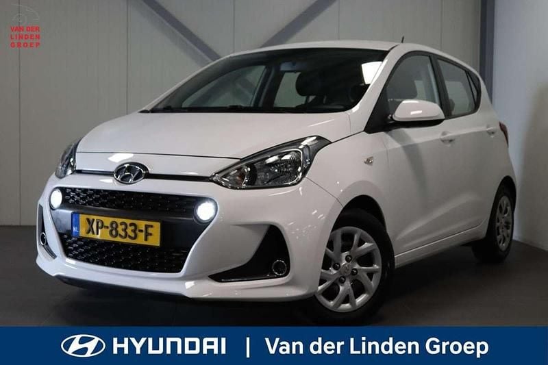 Wit Gebruikt 2019 Hyundai i10 Comfort Hatchback | € 10.995 (Eerlijke prijs) - Afbeelding 1/4