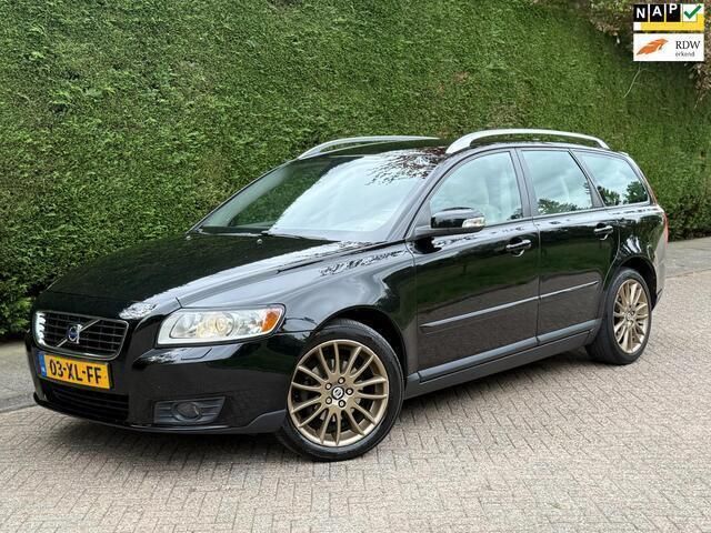 Zwart Occasion 2007 Volvo V50 Stationwagen | € 2.750 (Eerlijke prijs) - Afbeelding 1/4