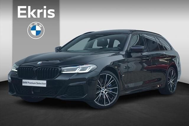 Zwart Gebruikt 2021 BMW 540 M Sport Stationwagen | € 56.950 (Eerlijke prijs) - Afbeelding 1/4