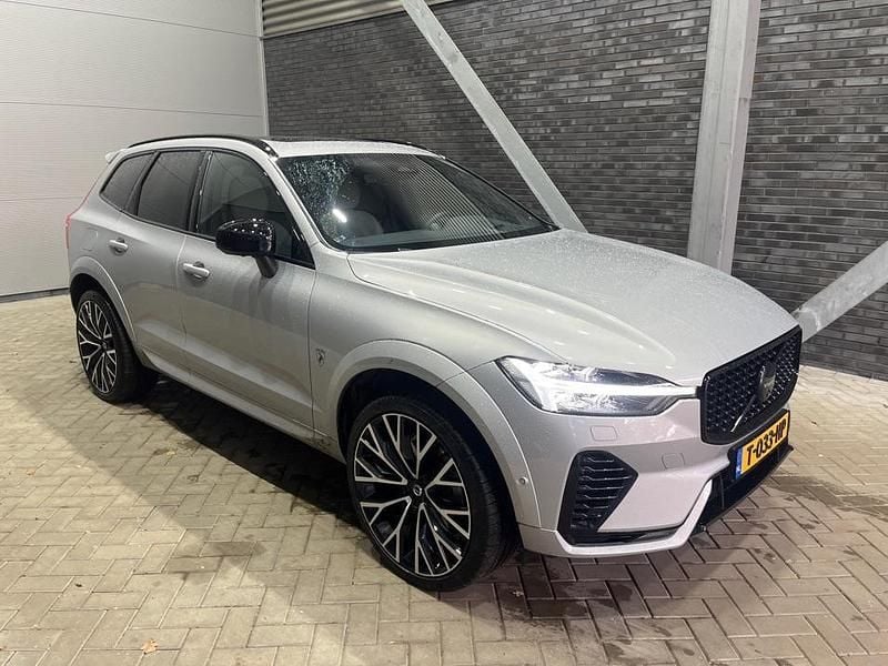 Grijs Gebruikt 2023 Volvo XC60 Ultimate SUV | € 54.800 (Duur) - Afbeelding 1/1