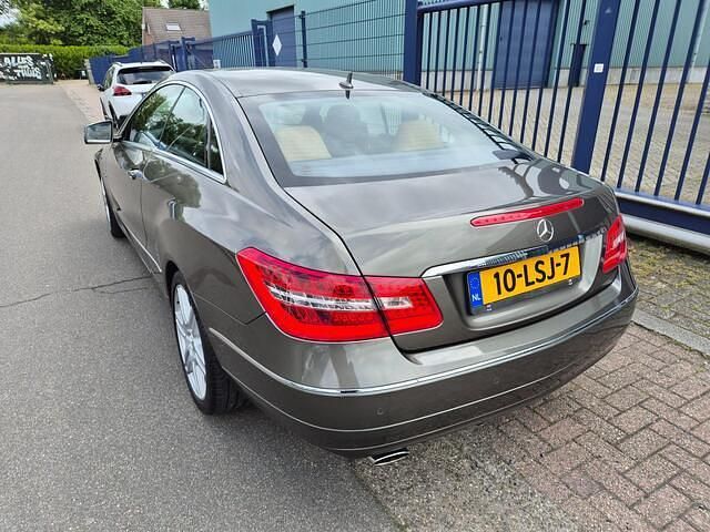 Occasion Mercedes E200 Avantgarde 184 PK (135 kW) 2010 Beige (metallic) Coupé
