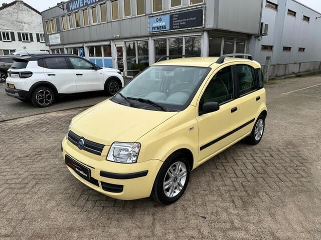 Geel Gebruikt 2006 Fiat Panda Emotion Hatchback | € 1.599 (Eerlijke prijs) - Afbeelding 1/4