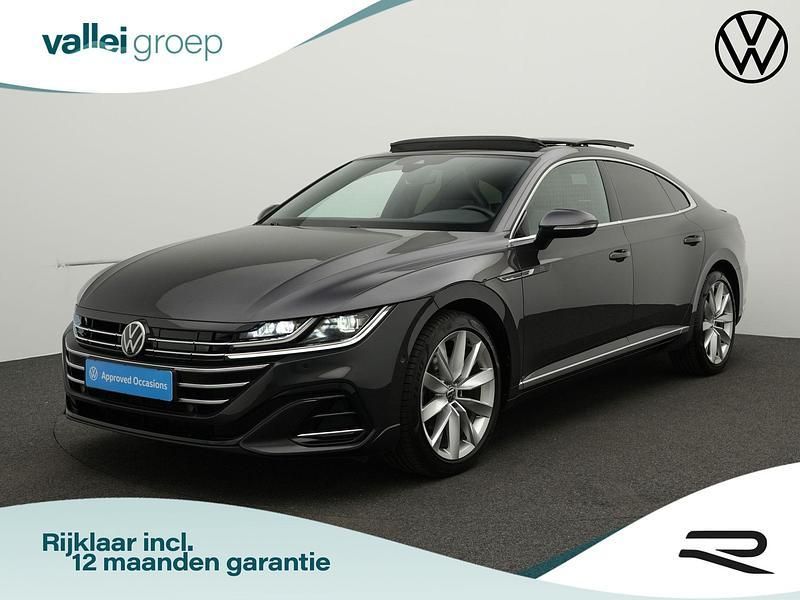 Grijs Gebruikt 2021 VW Arteon Business+ Hatchback | € 32.950 (Iets duurder) - Afbeelding 1/4