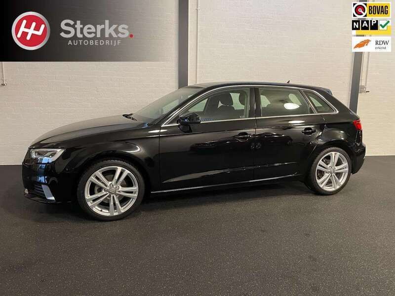 Zwart Gebruikt 2018 Audi A3 Sportback Sport Hatchback | € 14.995 (Eerlijke prijs) - Afbeelding 1/4