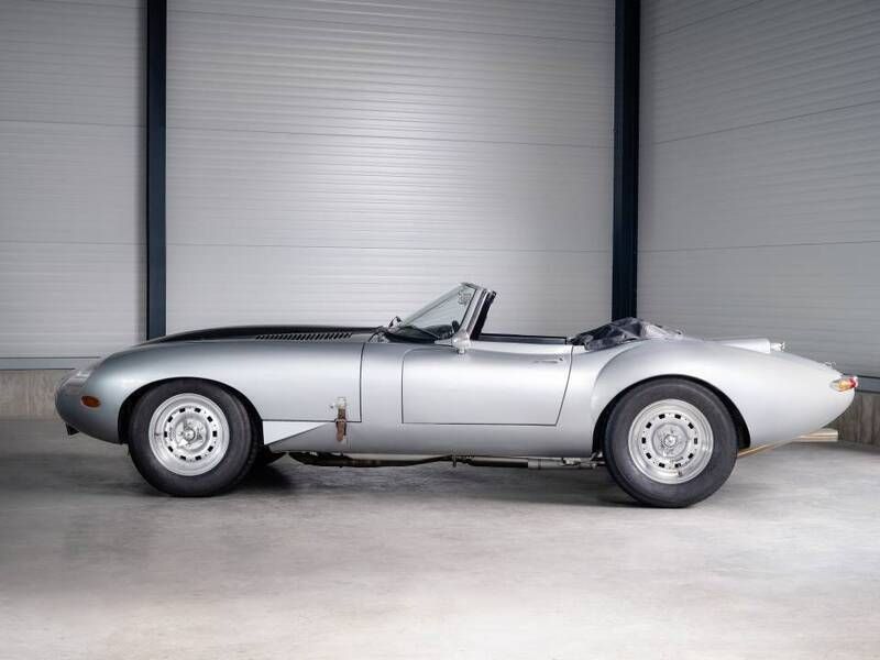 Occasion Jaguar E-Type 337 PK (247 kW) 1963 Zilver Cabriolet