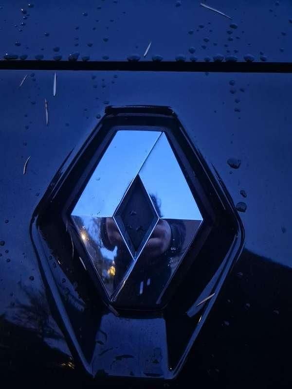 Zwart Gebruikt 2010 Renault Scénic III Bose Edition MPV | € 2.750 (Duur) - Afbeelding 1/4