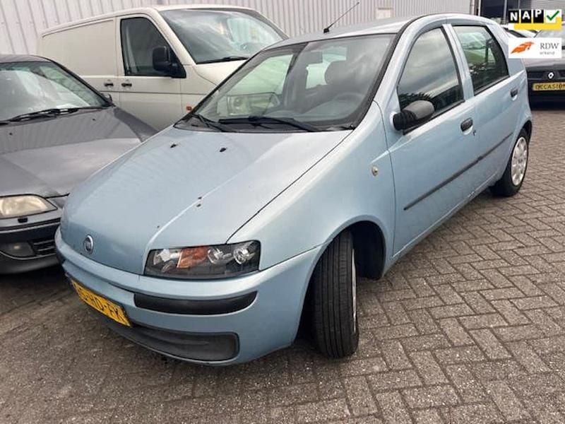 Blauw Occasion 2001 Fiat Punto Hatchback | € 499 (Goede deal) - Afbeelding 1/4