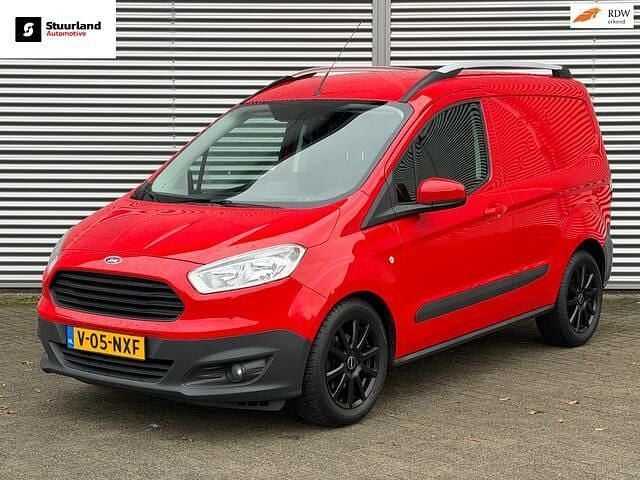 Rood Occasion 2015 Ford Transit Van | € 7.450 (Goede deal) - Afbeelding 1/4