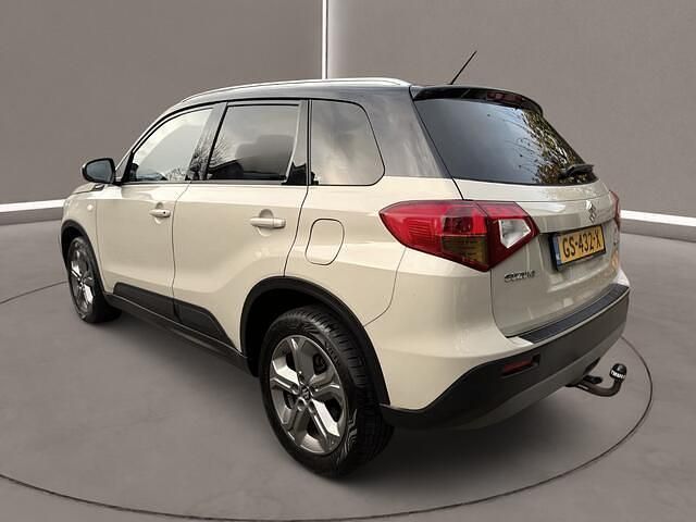 Occasion Suzuki Vitara Exclusive 120 PK (88 kW) 2015 Bruin (metallic) SUV
