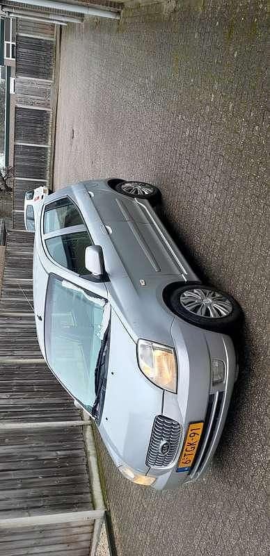 Occasion Kia Picanto 65 PK (47 kW) 2007 Zilver Hatchback