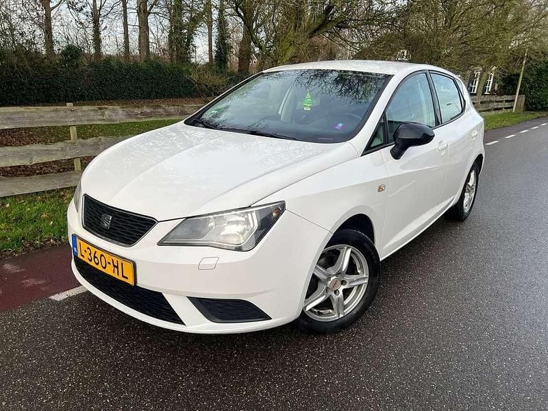 Wit Gebruikt 2012 Seat Ibiza Style Hatchback | € 3.795 (Goede deal) - Afbeelding 1/4