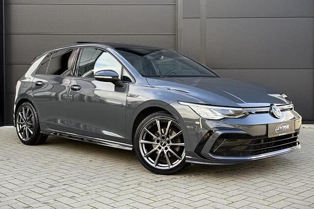 Occasion VW Golf VIII R-line 150 PK (110 kW) 2020 Grijs Hatchback