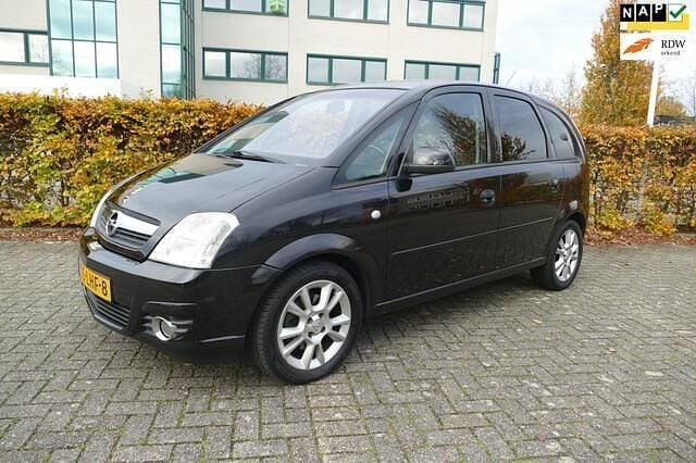 Zwart Gebruikt 2010 Opel Meriva Cosmo MPV | € 1.950 (Eerlijke prijs) - Afbeelding 1/4