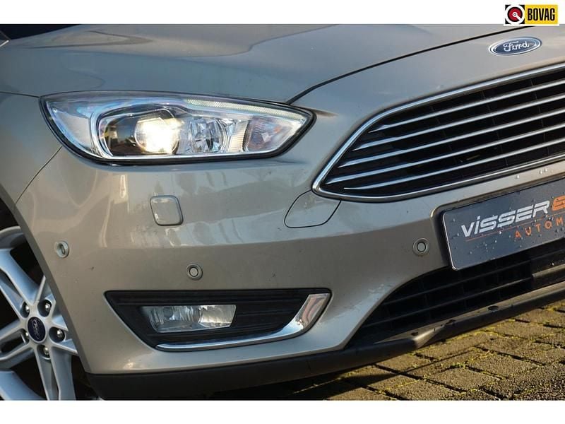 Zilver Gebruikt 2015 Ford Focus Titanium Stationwagen | € 7.325 (Super prijs) - Afbeelding 1/4