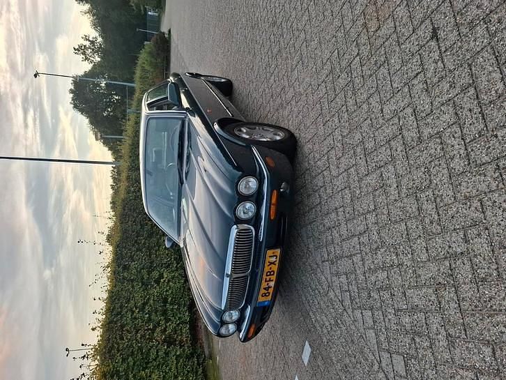 Gebruikt 2000 Jaguar XJ Executive Sedan | € 3.500 - Afbeelding 1/4